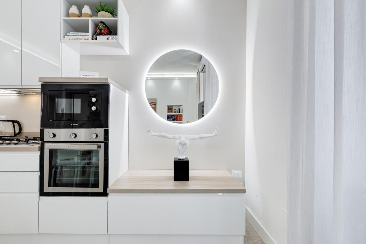 Bmga L The White Crown Apartment In Testaccio 罗马 外观 照片