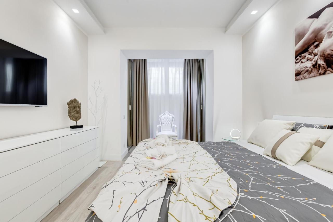 Bmga L The White Crown Apartment In Testaccio 罗马 外观 照片