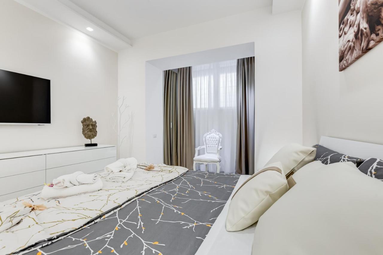 Bmga L The White Crown Apartment In Testaccio 罗马 外观 照片