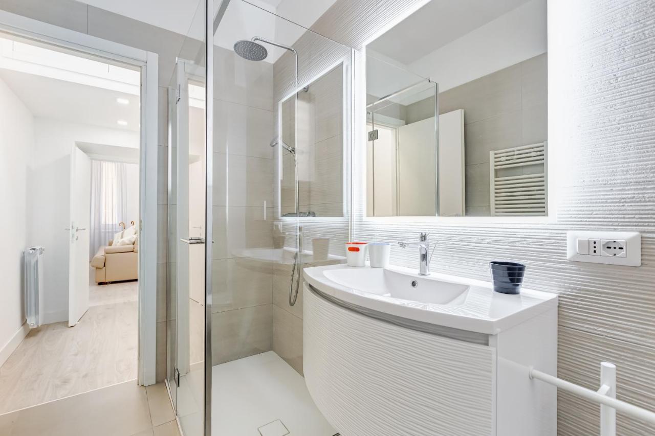 Bmga L The White Crown Apartment In Testaccio 罗马 外观 照片