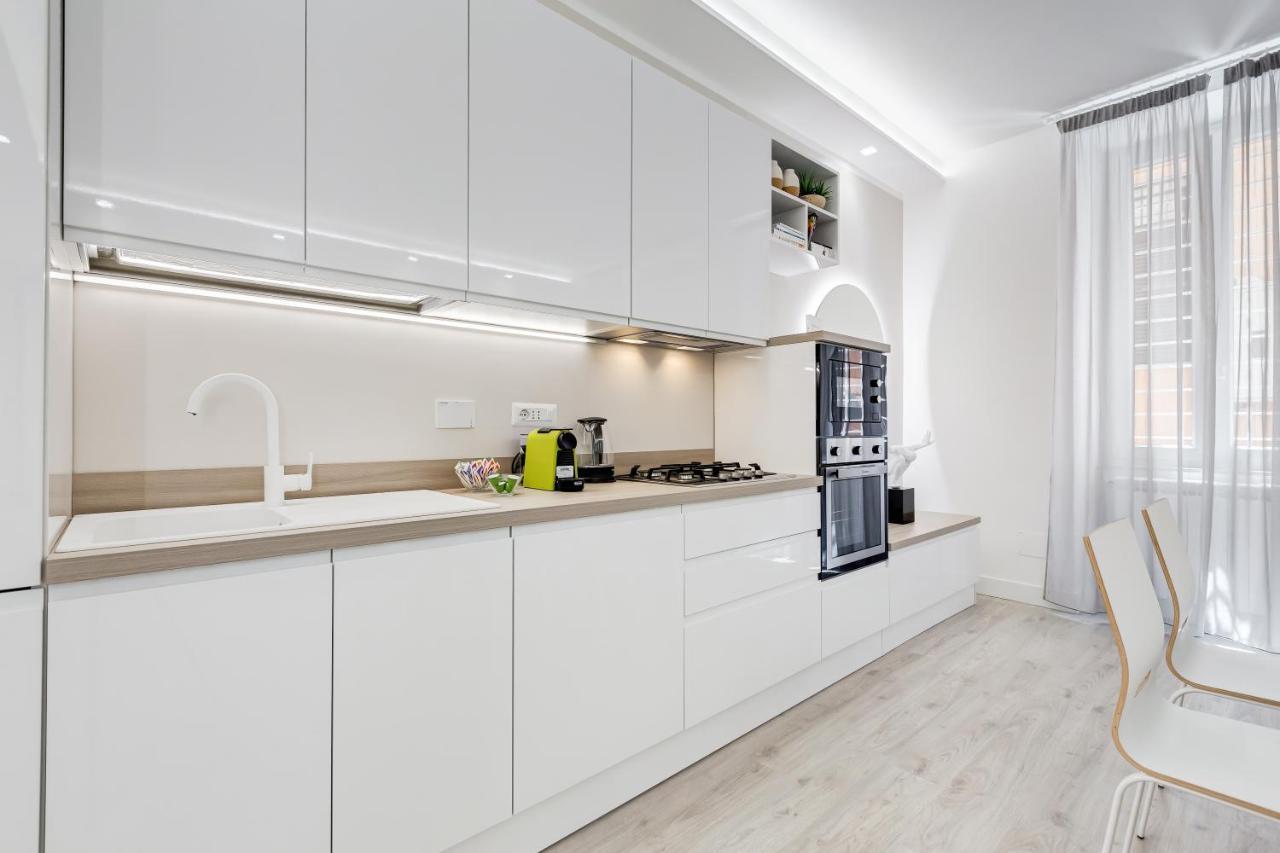 Bmga L The White Crown Apartment In Testaccio 罗马 外观 照片